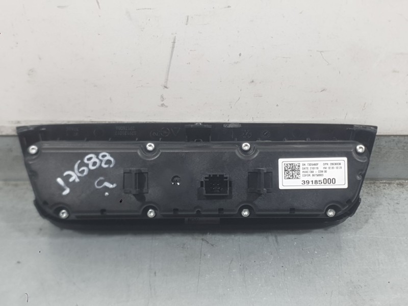 Recambio de mando climatizador para opel corsa f (p2jo) 1.5 (68) referencia OEM IAM 9831888480  