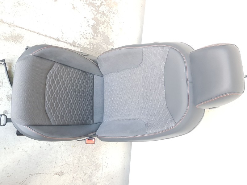 Recambio de asiento delantero derecho para seat ateca (kh7, khp) 2.0 tdi referencia OEM IAM 2Q4881106L C/AIRBAG 