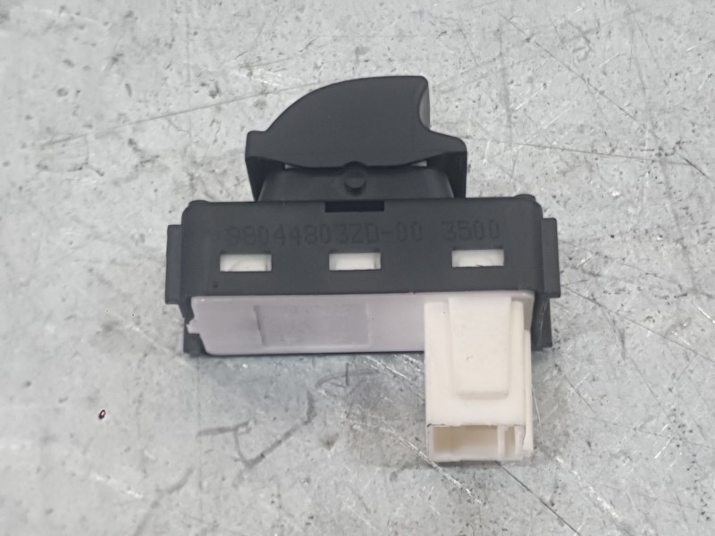 Recambio de mando elevalunas trasero izquierdo para opel corsa f (p2jo) 1.5 (68) referencia OEM IAM 98044803ZD  