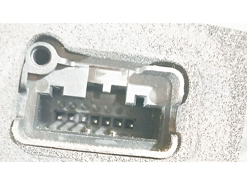 Recambio de cerradura puerta trasera izquierda para volkswagen polo vi (aw1, bz1, ae1) 1.0 tsi referencia OEM IAM 5TA839015Q  