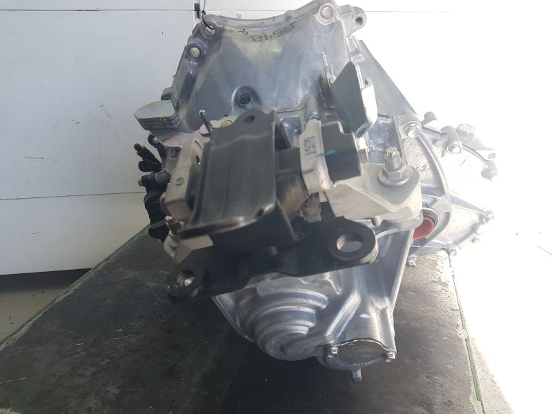 Recambio de caja cambios para mazda 2 hatchback (dl, dj) 1.5 skyactiv-g referencia OEM IAM F6200  