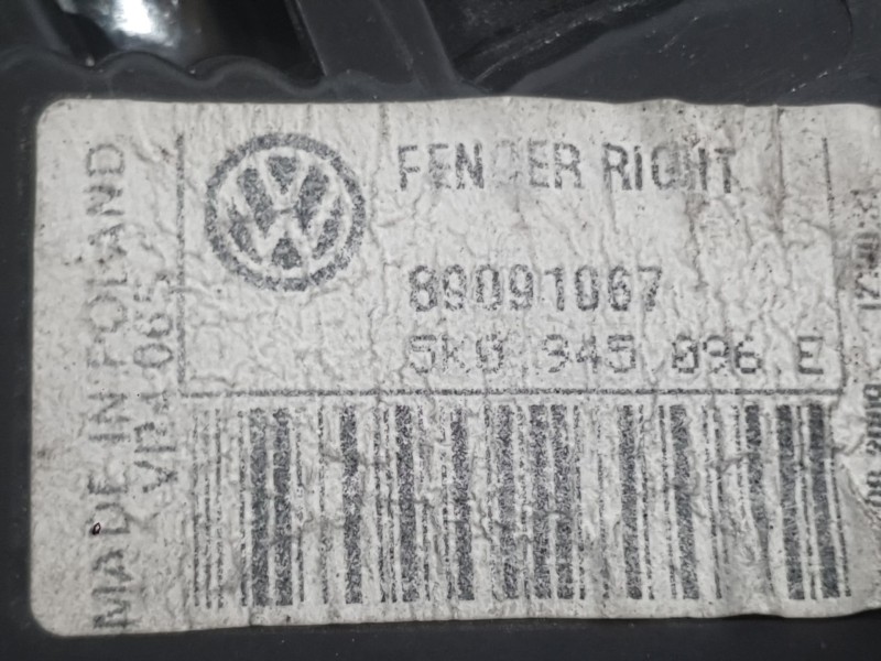 Recambio de piloto trasero derecho exterior para volkswagen golf vi (5k1) 1.6 tdi referencia OEM IAM 5K0945096E  
