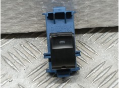 Recambio de mando elevalunas trasero derecho para toyota avensis (t27) active referencia OEM IAM 848105070  