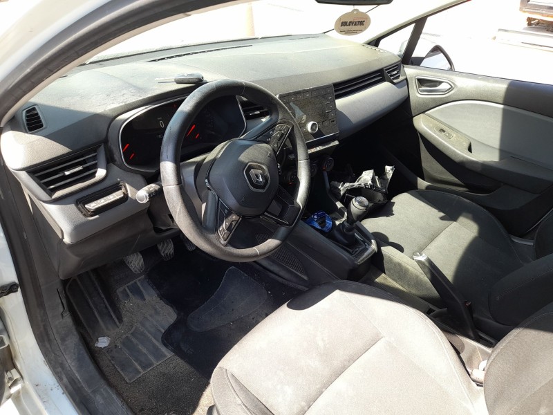 renault clio v (b7_) del año 2021