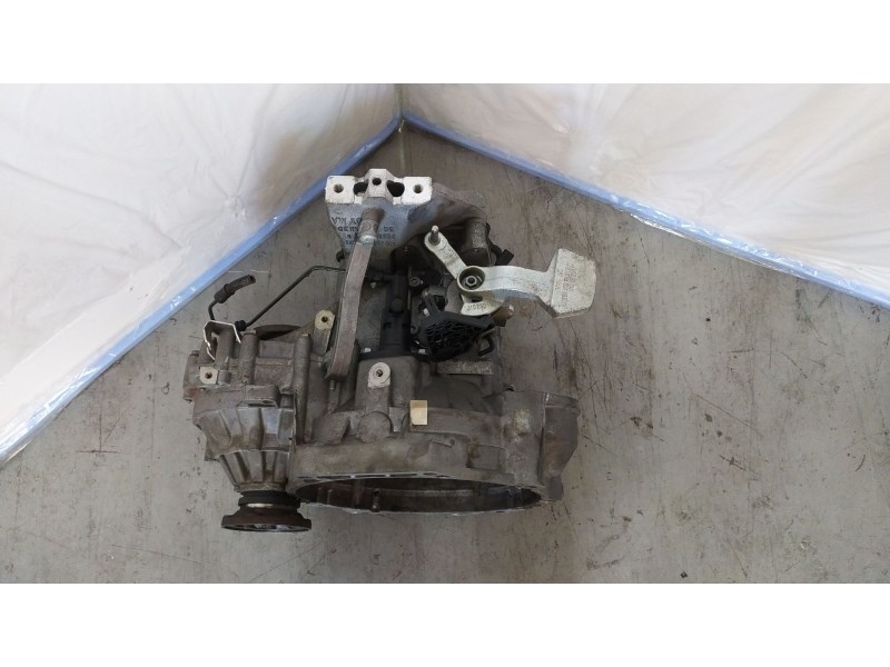 Recambio de caja cambios para volkswagen golf vi (5k1) 1.6 tdi referencia OEM IAM LUB 0A4300046HX 