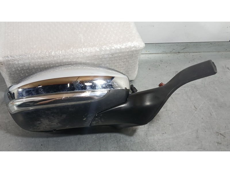 Recambio de retrovisor derecho para peugeot 2008 i (cu_) 1.6 bluehdi 100 referencia OEM IAM 1611240780  