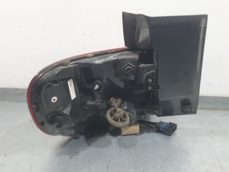 Recambio de piloto trasero derecho exterior para citroën c5 aircross (ac_, aj_, ar_, a4_) 1.2 puretech 130 (arhnsj) referencia O