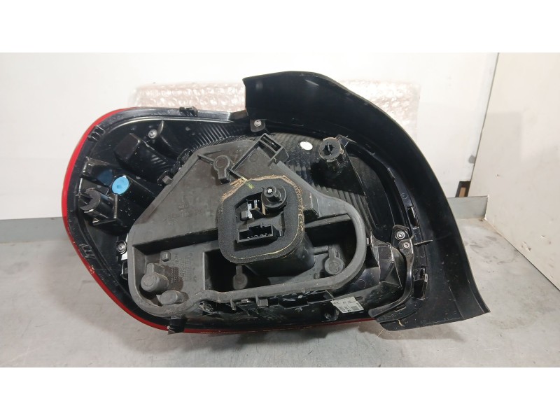 Recambio de piloto trasero derecho para citroën c3 iii (sx) 1.5 bluehdi 100 (sxyhyp, sxyhtu) referencia OEM IAM 9812257480  