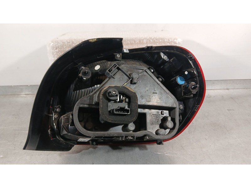 Recambio de piloto trasero izquierdo para citroën c3 iii (sx) 1.5 bluehdi 100 (sxyhyp, sxyhtu) referencia OEM IAM 9812257580  