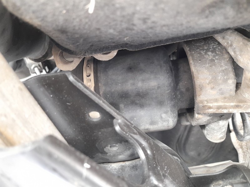 Recambio de transmision delantera derecha para bmw x1 (f48) sdrive 18 d referencia OEM IAM 31605A2E056  