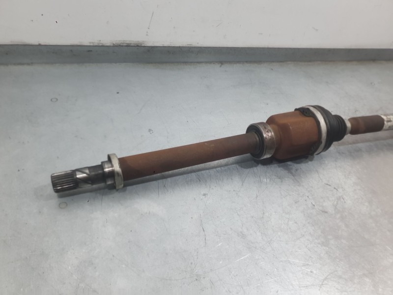 Recambio de transmision delantera derecha para renault megane iv hatchback (b9a/m/n_) 1.5 dci 110 (b9a3) referencia OEM IAM 3910