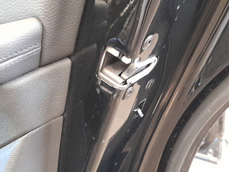 Recambio de cerradura puerta trasera derecha para bmw x1 (f48) sdrive 18 d referencia OEM IAM 51227281940  