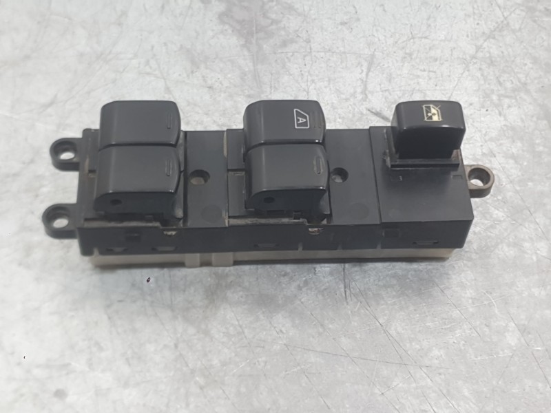 Recambio de mando elevalunas delantero izquierdo para nissan note (e12) 1.5 dci referencia OEM IAM 254013BB0C  