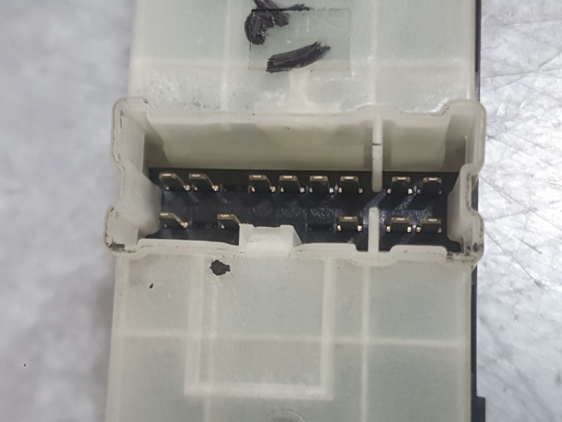 Recambio de mando elevalunas delantero izquierdo para nissan note (e12) 1.5 dci referencia OEM IAM 254013BB0C  