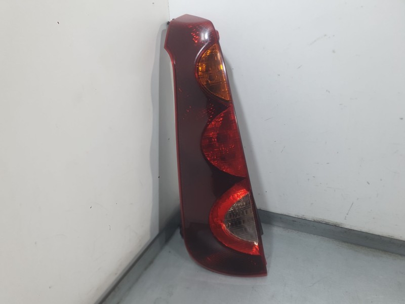 Recambio de piloto trasero izquierdo para nissan note (e12) 1.5 dci referencia OEM IAM 265553VV0A  