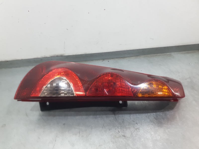 Recambio de piloto trasero izquierdo para nissan note (e12) 1.5 dci referencia OEM IAM 265553VV0A  