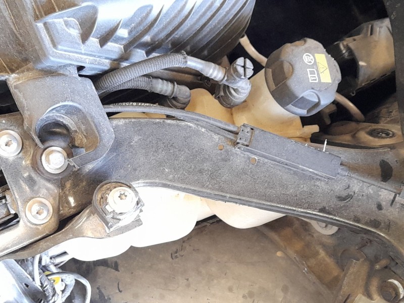 Recambio de deposito expansion para bmw x1 (f48) sdrive 18 d referencia OEM IAM 17137617362  