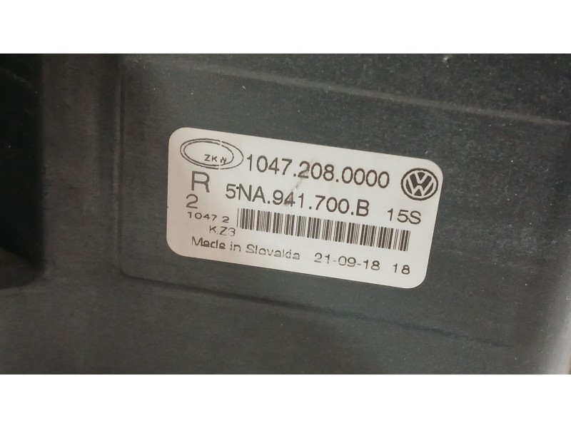 Recambio de faro antiniebla derecho para volkswagen tiguan (ad1, ax1) 1.5 tsi referencia OEM IAM 5NA941700B  10472080000