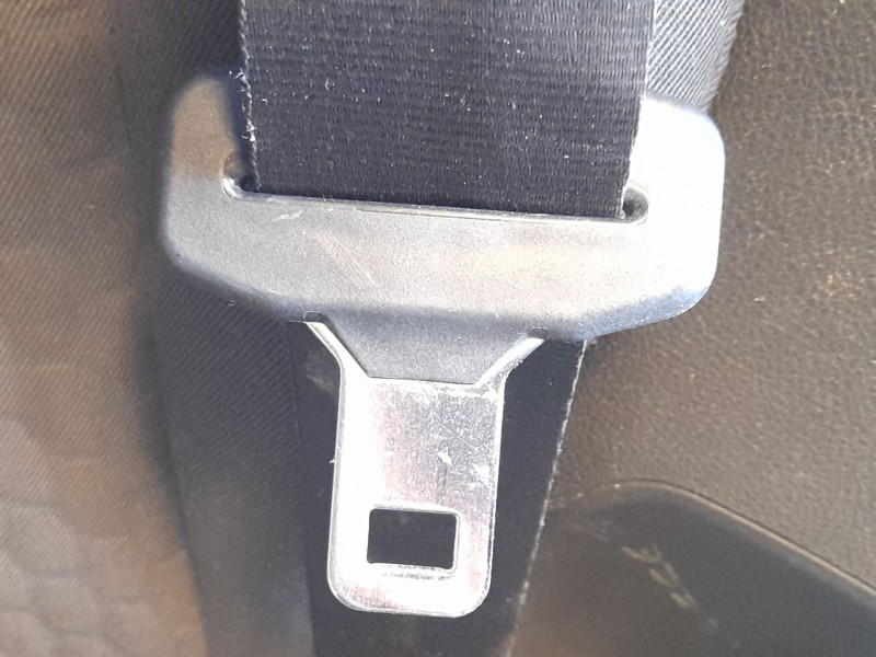 Recambio de cinturon seguridad trasero izquierdo para ford focus iii 1.0 ecoboost referencia OEM IAM 1743695  