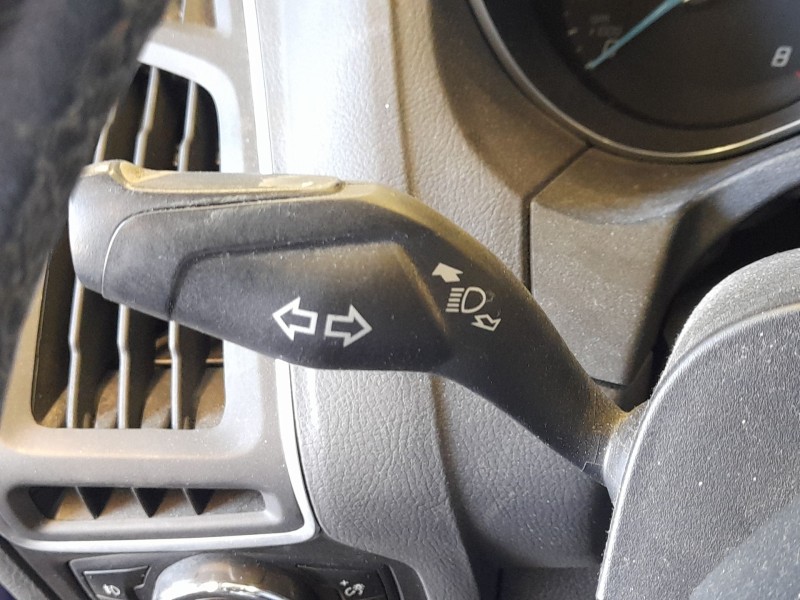 Recambio de mando luces y limpia para ford focus iii 1.0 ecoboost referencia OEM IAM AV6T13335AE  F1ET17A553BA