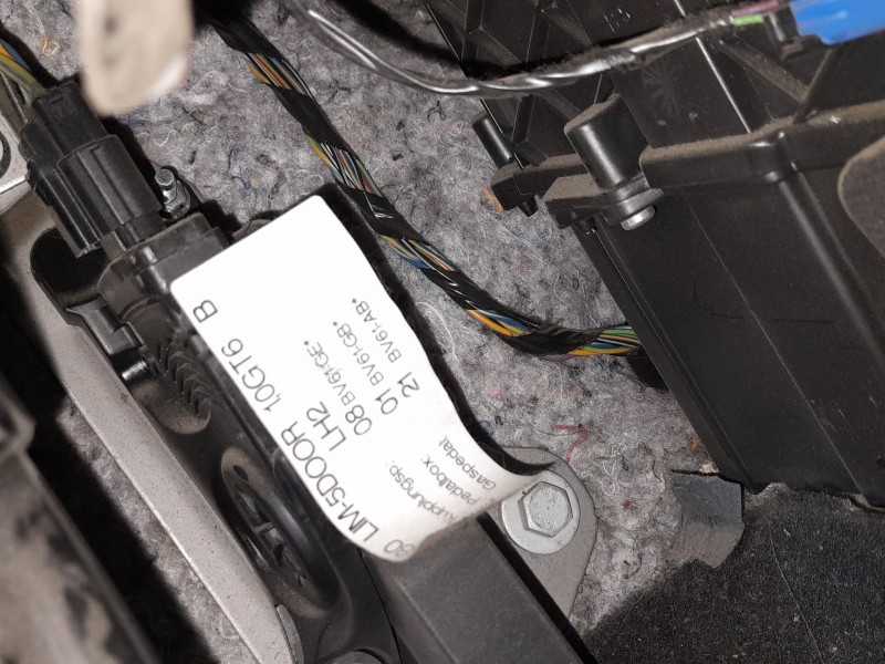 Recambio de potenciometro pedal para ford focus iii 1.0 ecoboost referencia OEM IAM 1710214  