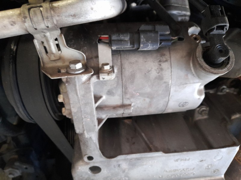 Recambio de compresor aire acondicionado para ford focus iii 1.0 ecoboost referencia OEM IAM 1845499  