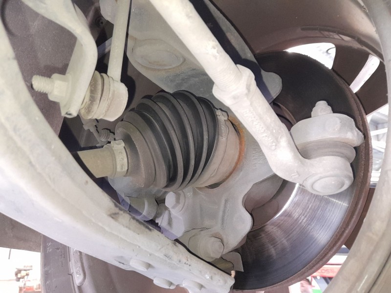 Recambio de mangueta delantera derecha para ford focus iii 1.0 ecoboost referencia OEM IAM 1882874  