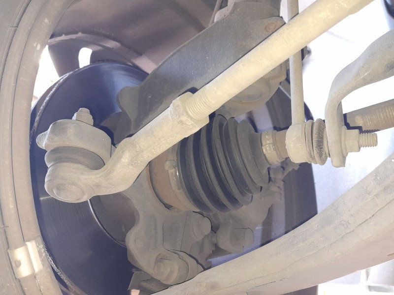 Recambio de mangueta delantera izquierda para ford focus iii 1.0 ecoboost referencia OEM IAM 1882875  