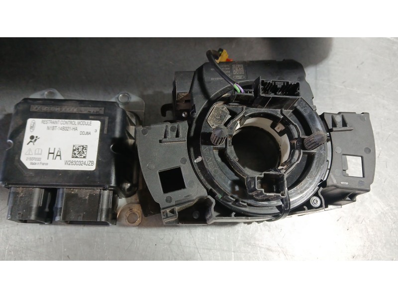 Recambio de kit airbag para ford fiesta vii (hj, hf) 1.0 ecoboost referencia OEM IAM 2471221 C/ SALPICADERO Y SIN PRETENSORES 