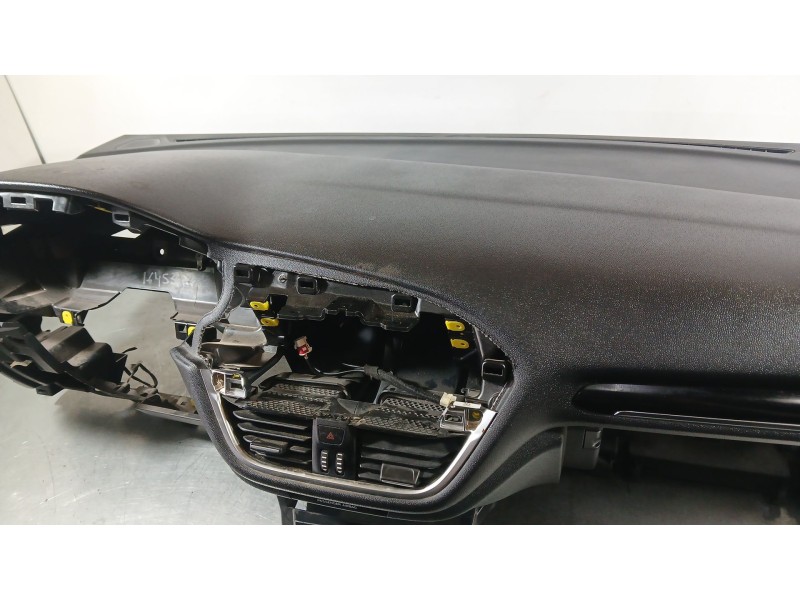Recambio de kit airbag para ford fiesta vii (hj, hf) 1.0 ecoboost referencia OEM IAM 2471221 C/ SALPICADERO Y SIN PRETENSORES 