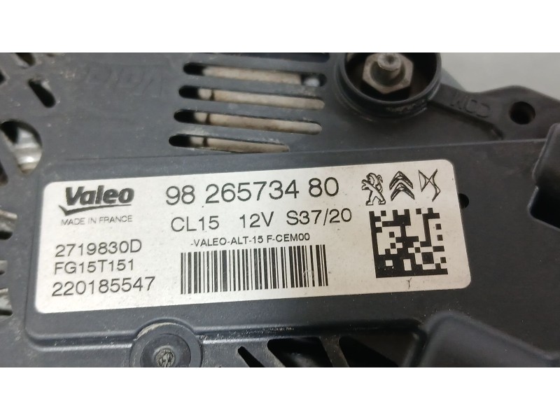 Recambio de alternador para peugeot 2008 ii (ud_, us_, uy_, uj_, ur_, uc_) 1.2 puretech 100 referencia OEM IAM 9826573480  