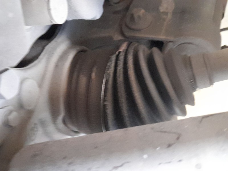 Recambio de transmision delantera derecha para opel grandland / grandland x (a18, p1uo) 1.6 turbo d (75) referencia OEM IAM 9811