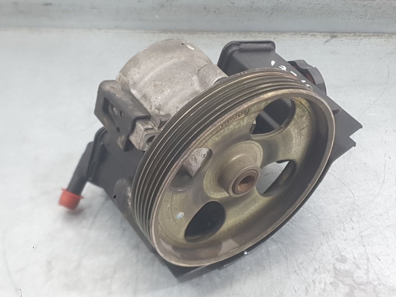 Recambio de bomba direccion para peugeot 206 hatchback (2a/c) 1.4 i referencia OEM IAM 4007KX  