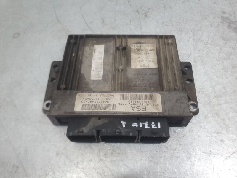 Recambio de centralita motor uce para peugeot 206 hatchback (2a/c) 1.4 i referencia OEM IAM 1940W1  