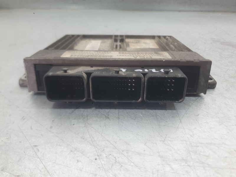 Recambio de centralita motor uce para peugeot 206 hatchback (2a/c) 1.4 i referencia OEM IAM 1940W1  