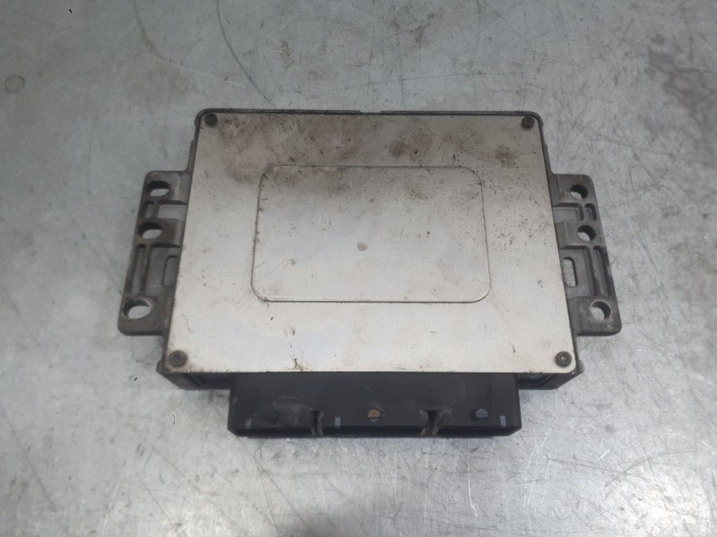 Recambio de centralita motor uce para peugeot 206 hatchback (2a/c) 1.4 i referencia OEM IAM 1940W1  