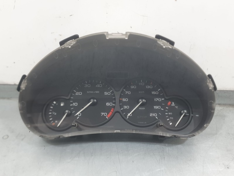 Recambio de cuadro instrumentos para peugeot 206 hatchback (2a/c) 1.4 i referencia OEM IAM 6106Y6  