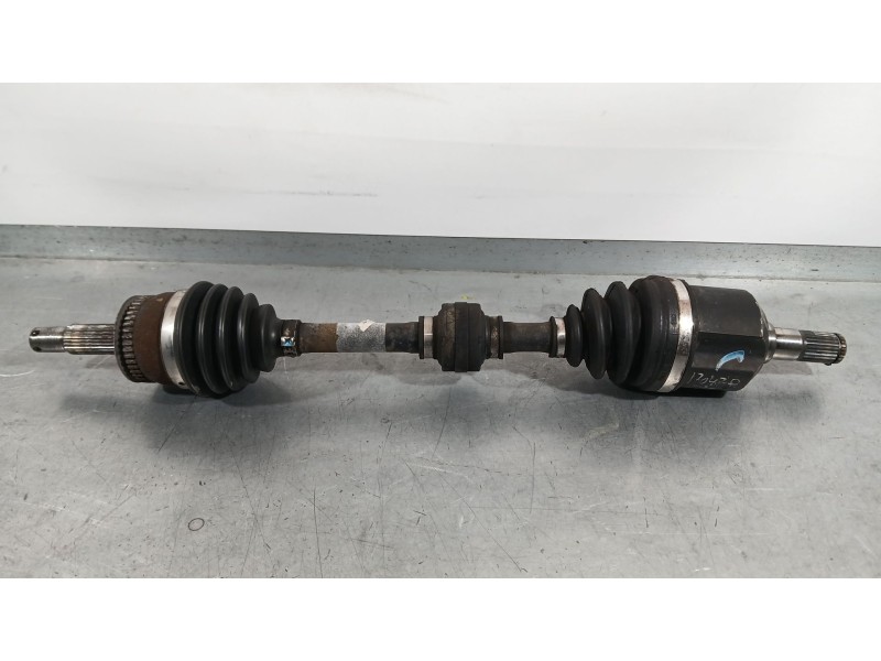 Recambio de transmision delantera izquierda para kia cerato i sedán (ld) 1.6 referencia OEM IAM 495012F600  