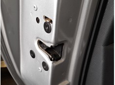 CERRADURA PUERTA TRASERA IZQUIERDA 825032860R 