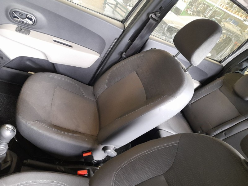 Recambio de asiento delantero derecho para dacia lodgy (js_) 1.5 dci referencia OEM IAM   