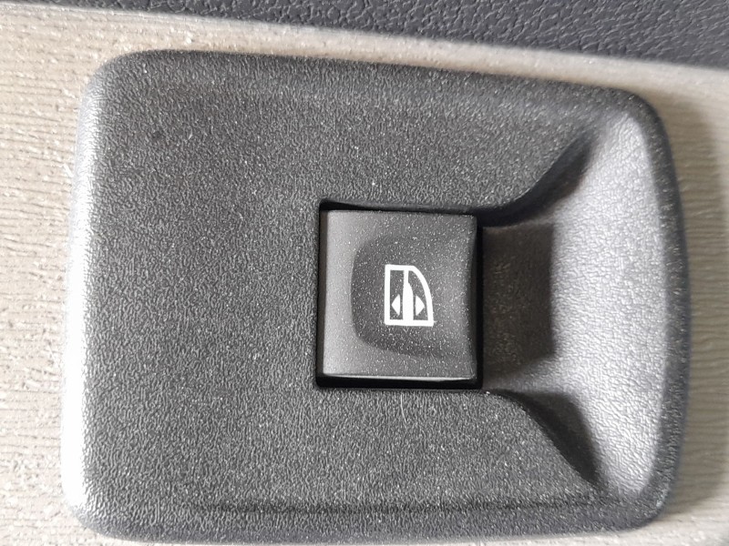 Recambio de mando elevalunas trasero izquierdo para dacia lodgy (js_) 1.5 dci referencia OEM IAM 254217475R  