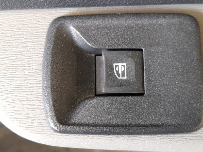 Recambio de mando elevalunas trasero derecho para dacia lodgy (js_) 1.5 dci referencia OEM IAM 254217475R  