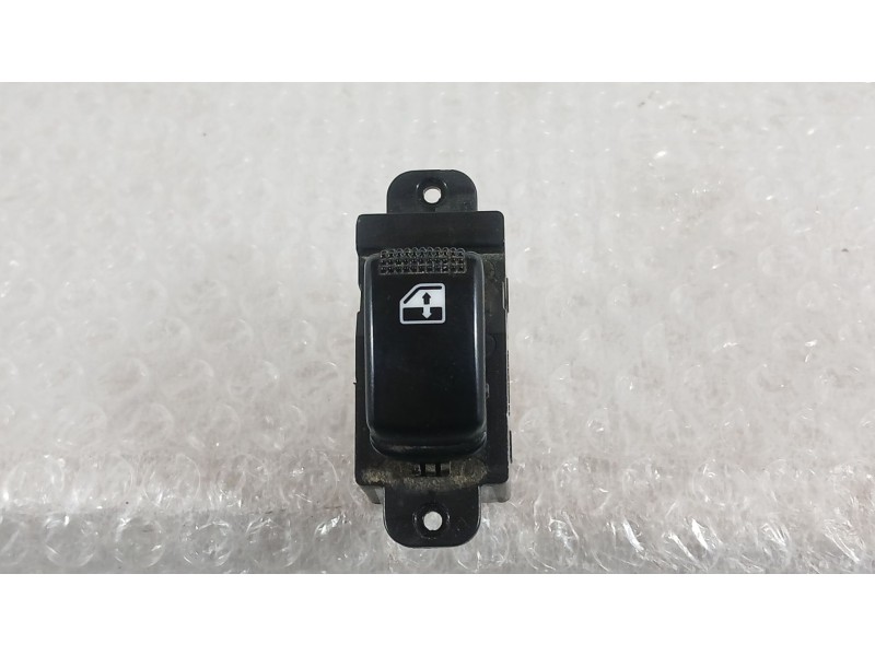 Recambio de mando elevalunas delantero derecho para kia cerato i sedán (ld) 1.6 referencia OEM IAM 935752F000GW  