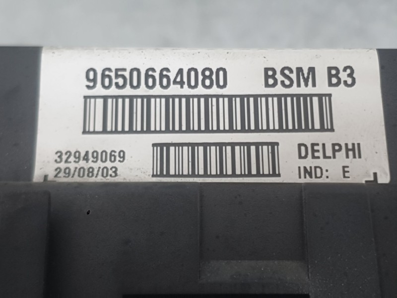 Recambio de caja reles / fusibles para peugeot 307 sw (3h) 2.0 hdi 110 referencia OEM IAM 6500Y1  