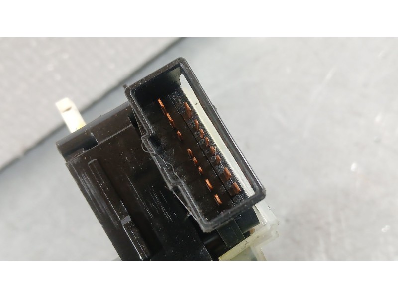 Recambio de mando luces para kia cerato i sedán (ld) 1.6 referencia OEM IAM   