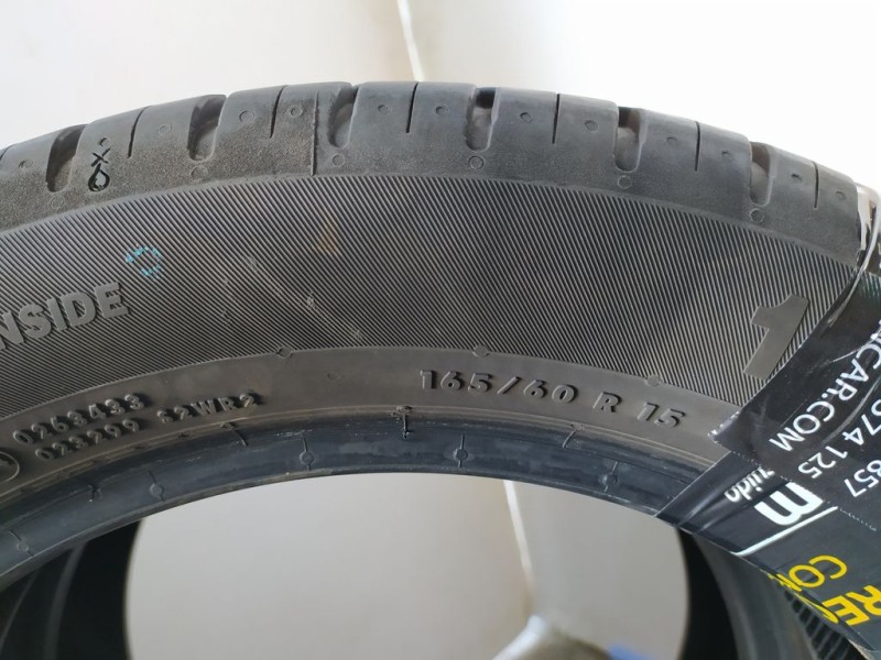 Recambio de neumatico pareja para neumaticos reutilizados - referencia OEM IAM 165601577H 165/60/15/77H CONTINENTAL | PAREJA