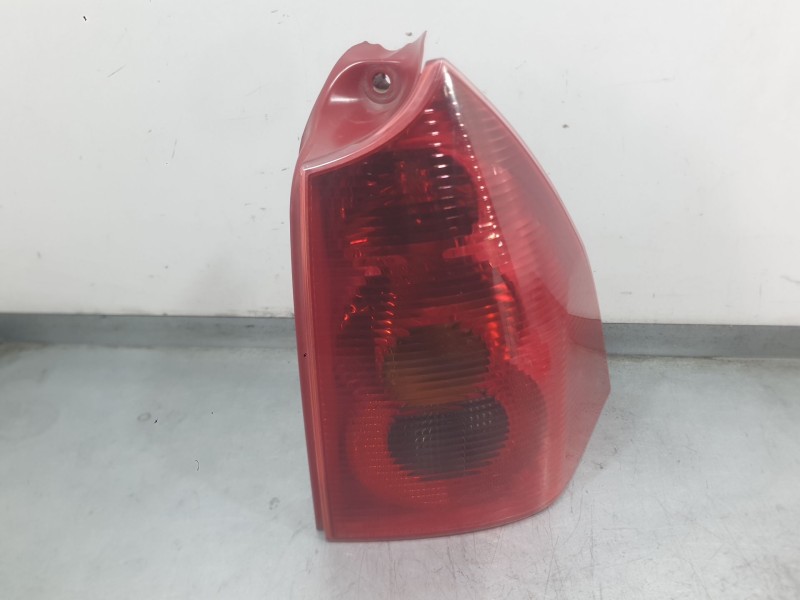 Recambio de piloto trasero derecho para peugeot 307 sw (3h) 2.0 hdi 110 referencia OEM IAM 6351Q6  
