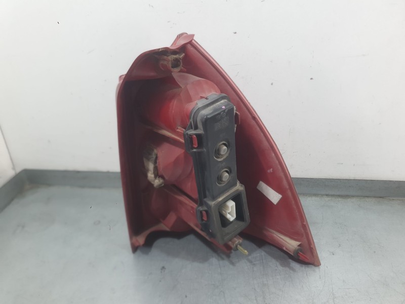 Recambio de piloto trasero izquierdo para peugeot 307 sw (3h) 2.0 hdi 110 referencia OEM IAM 6350Q6  