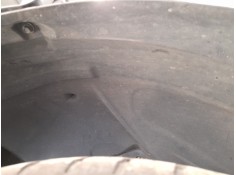PLASTICO PASE RUEDA DEL. DCH. 638406343R 