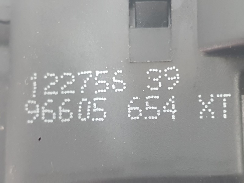 Recambio de mando luces y limpia para peugeot 307 sw (3h) 2.0 hdi 110 referencia OEM IAM 6242C5  